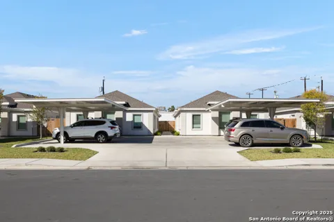 7811 58th Lane