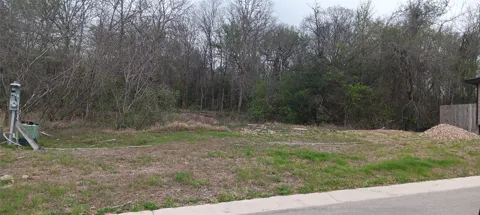 121 Bateleurefrey Cove