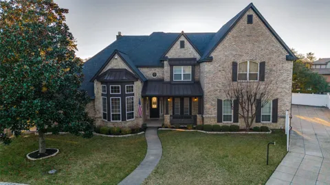 9253 Cape Royale Court