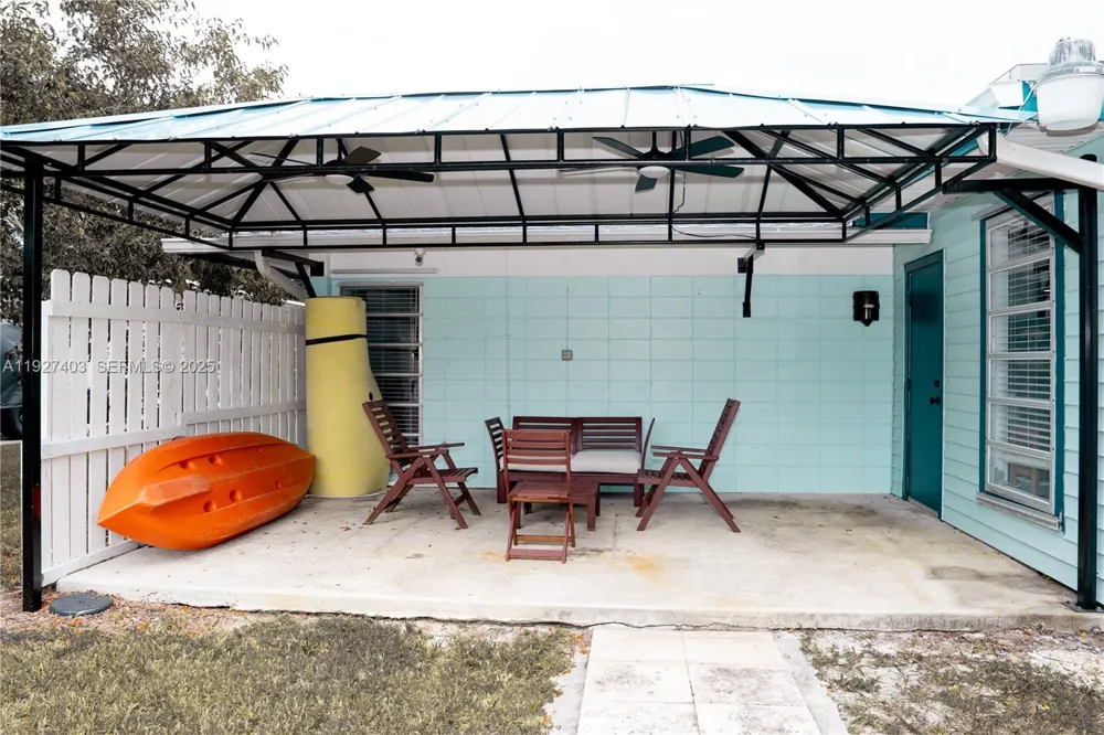 1403 Grouper Dr Marathon, FL 33050