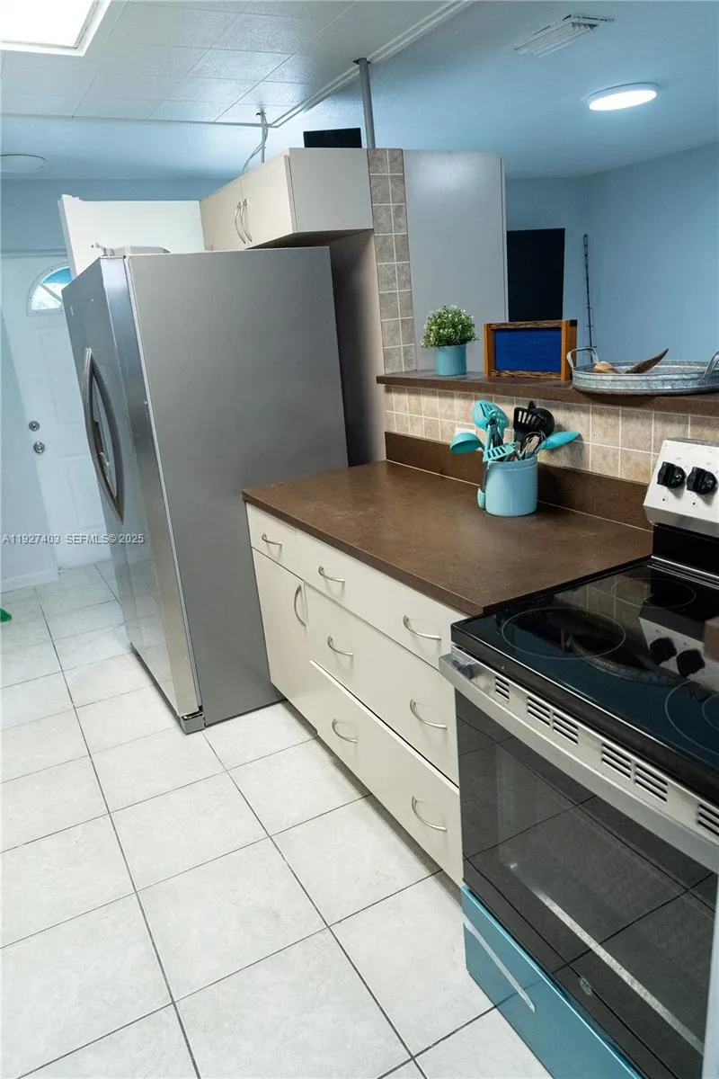 1403 Grouper Dr Marathon, FL 33050