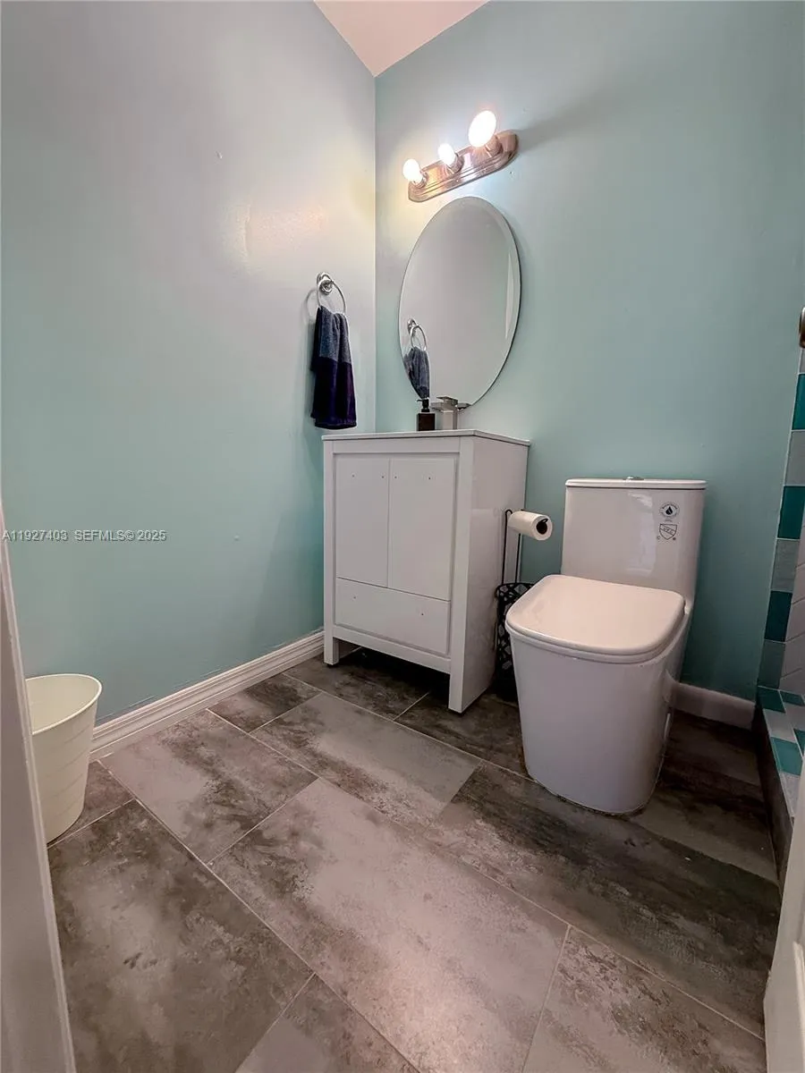 1403 Grouper Dr Marathon, FL 33050