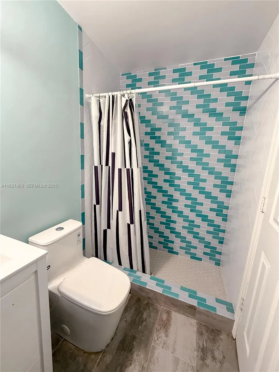 1403 Grouper Dr Marathon, FL 33050