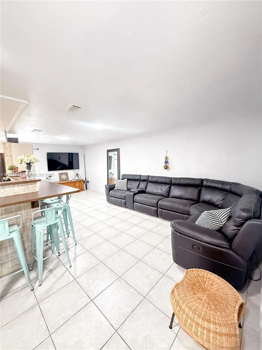 1403 Grouper Dr Marathon, FL 33050