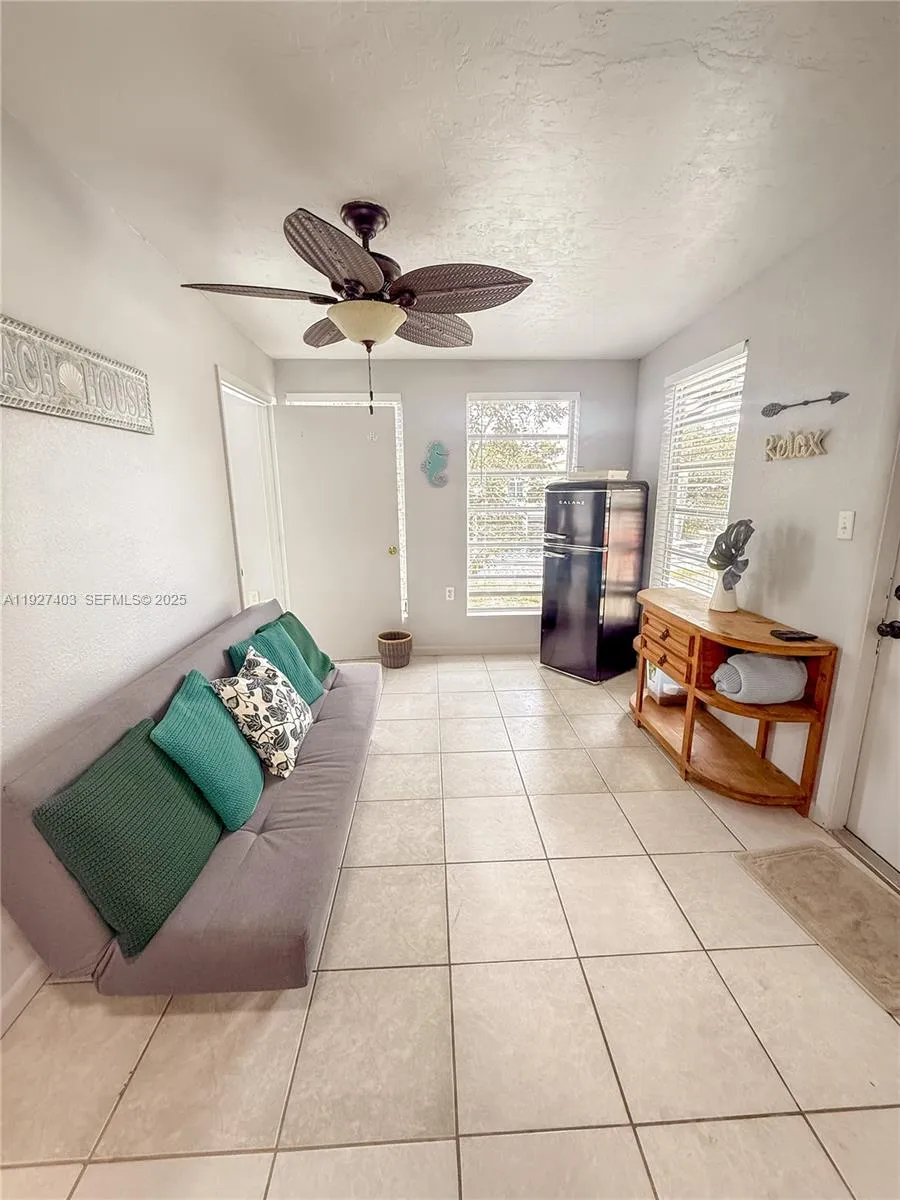 1403 Grouper Dr Marathon, FL 33050