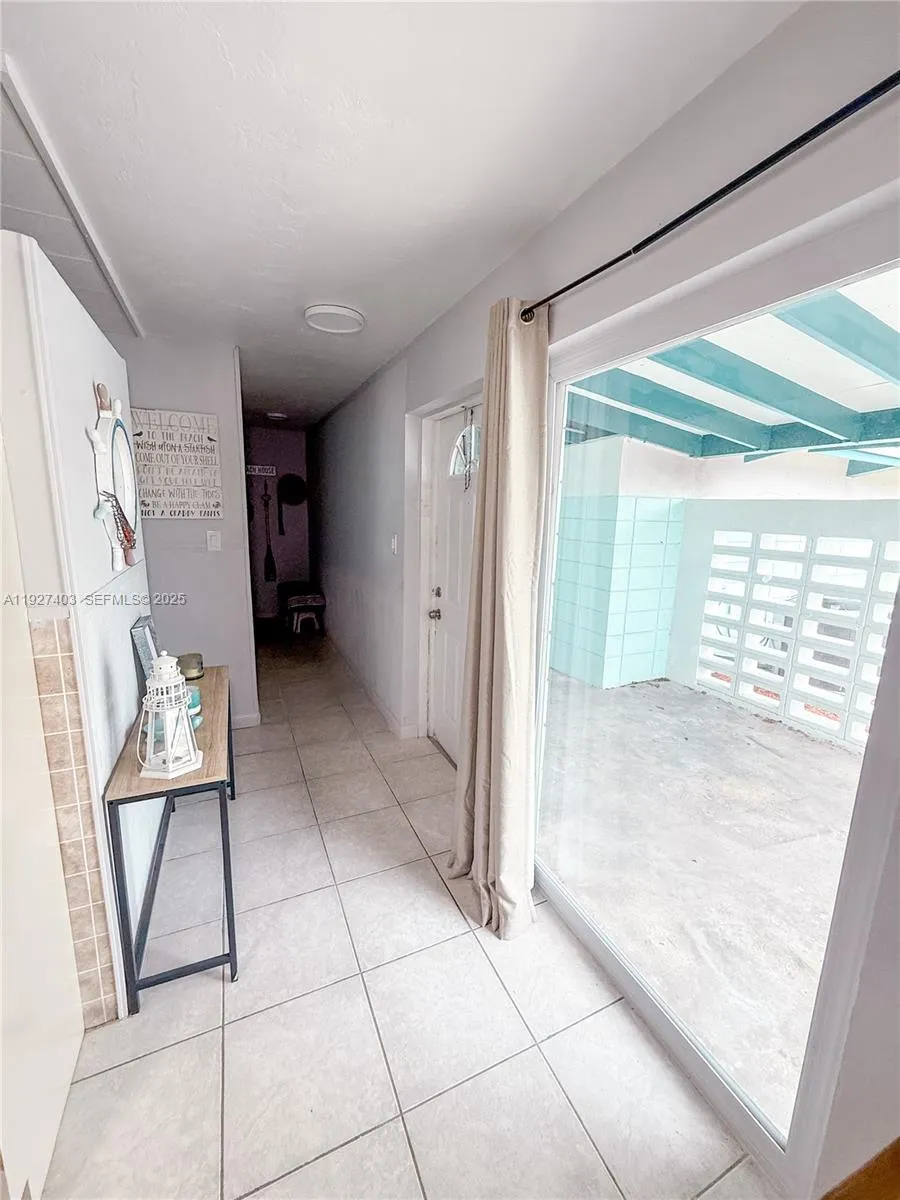 1403 Grouper Dr Marathon, FL 33050