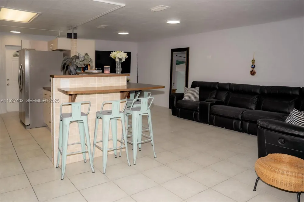 1403 Grouper Dr Marathon, FL 33050
