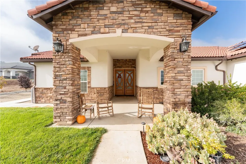 16605 Deer Creek Drive Springville, CA 93265