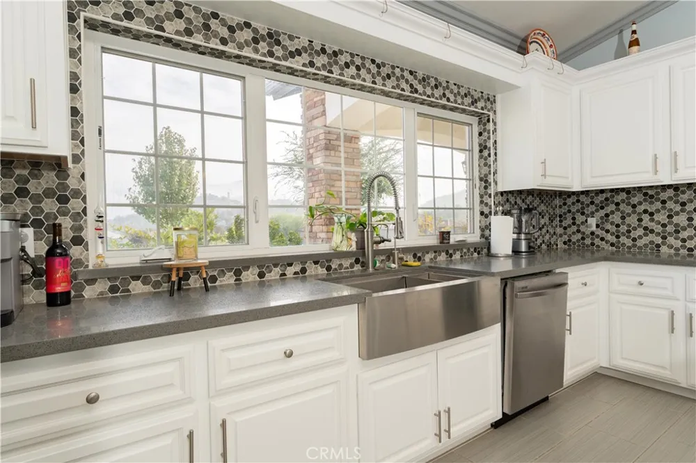 16605 Deer Creek Drive Springville, CA 93265