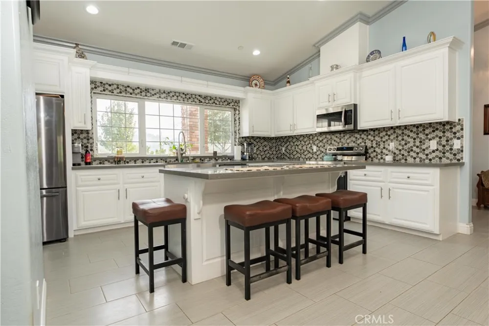 16605 Deer Creek Drive Springville, CA 93265