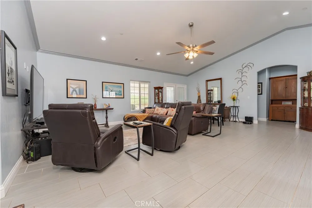 16605 Deer Creek Drive Springville, CA 93265