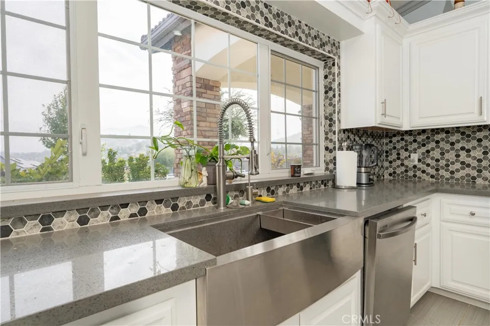 16605 Deer Creek Drive Springville, CA 93265