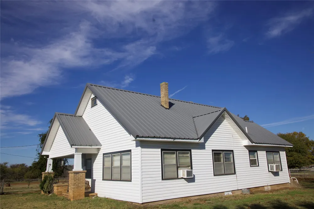 6172 FM 1769 Graham, TX 76450