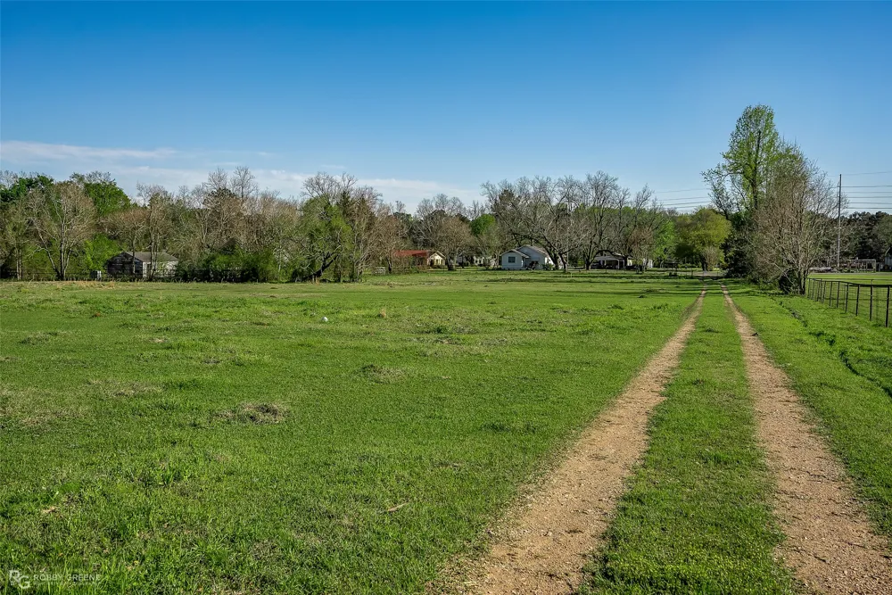 730 W Mckinley Avenue Haughton, LA 71037