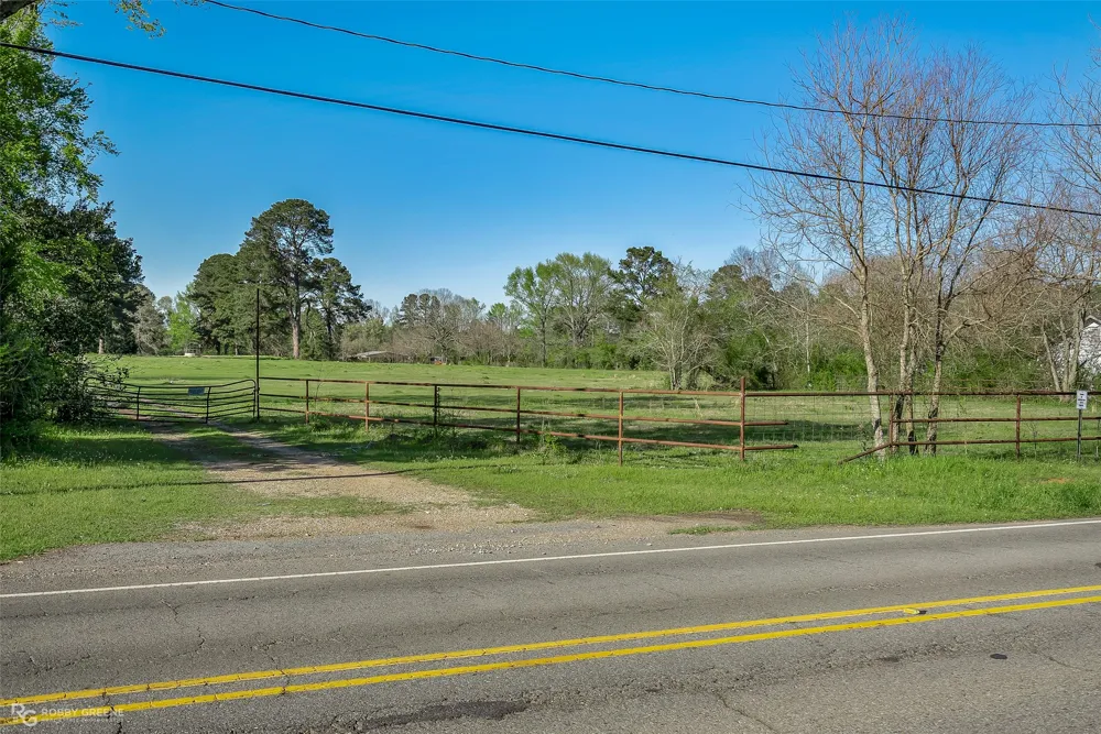 730 W Mckinley Avenue Haughton, LA 71037