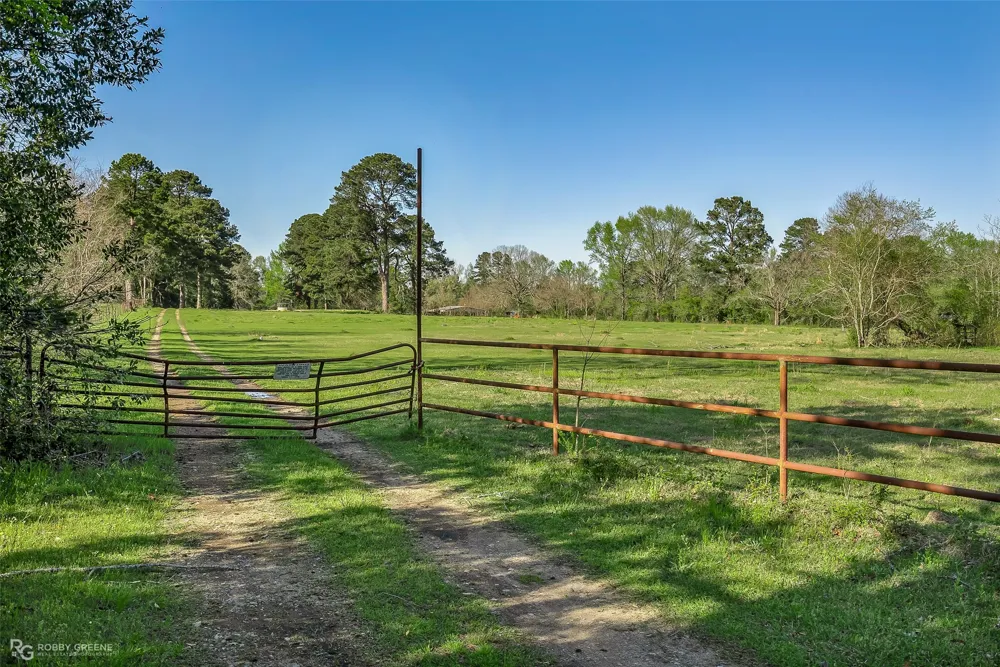 730 W Mckinley Avenue Haughton, LA 71037