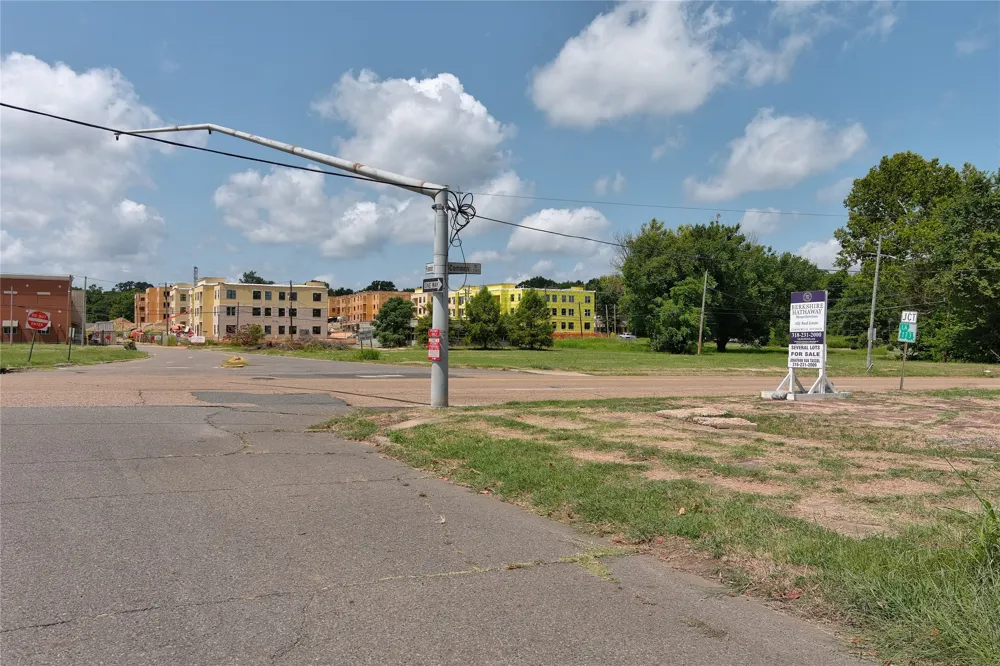 724 Fannin Street Shreveport, LA 71101