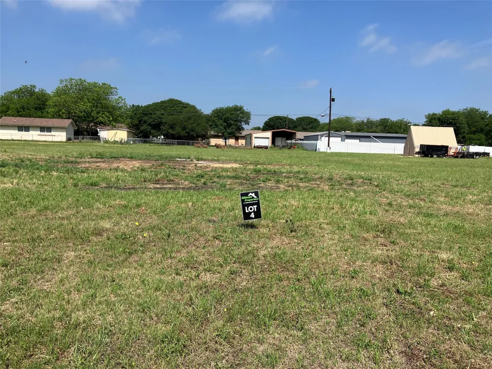 Hawk Street Dublin, TX 76446