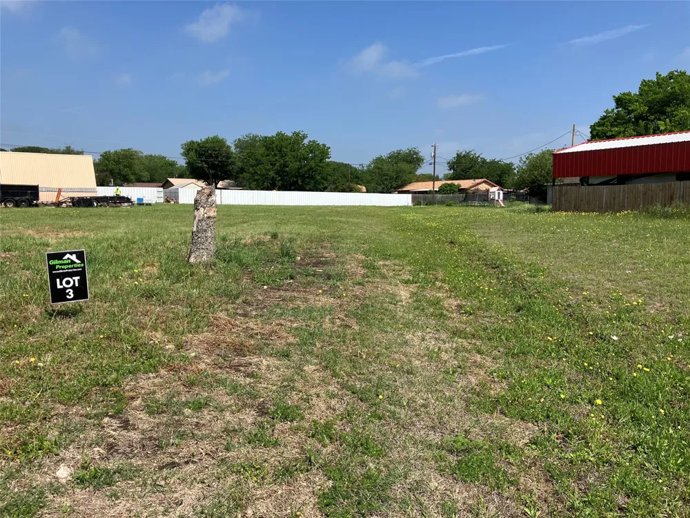 Hawk Street Dublin, TX 76446