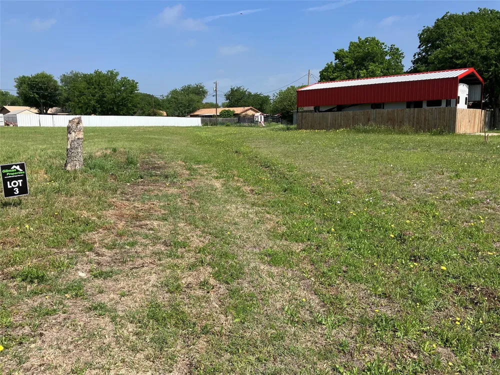 Hawk Street Dublin, TX 76446