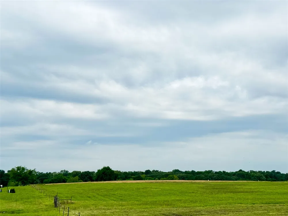 CR 2320 Pittsburg, TX 75686