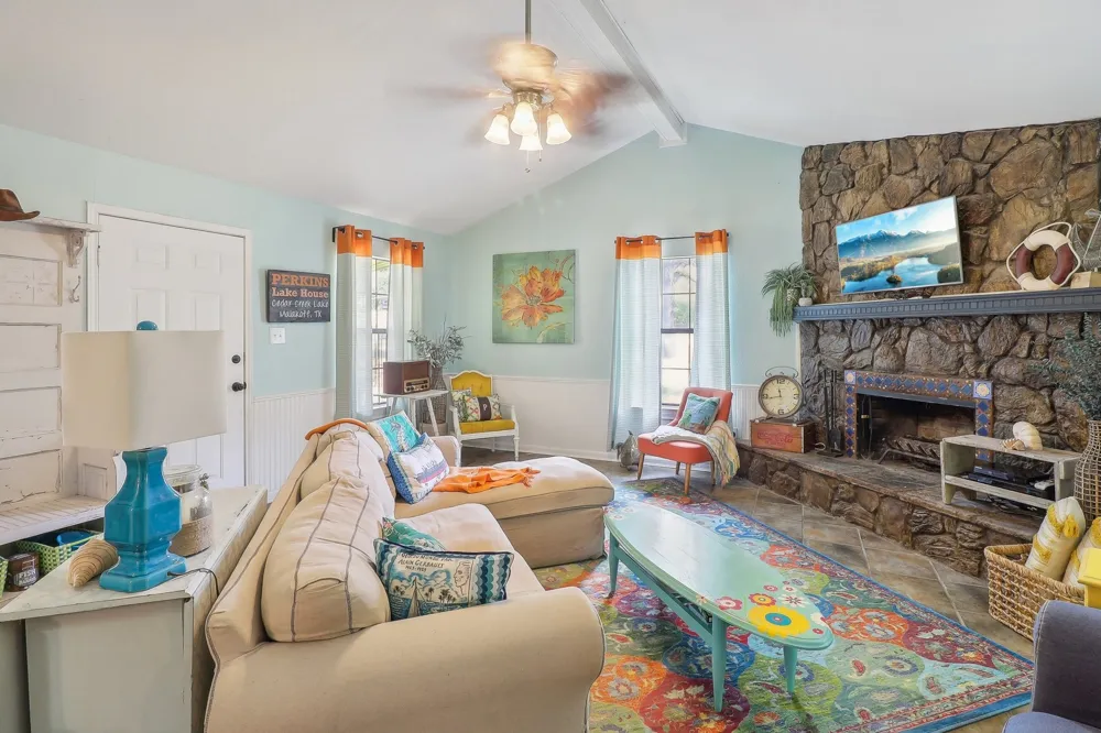 176 Bayside Circle Malakoff, TX 75148