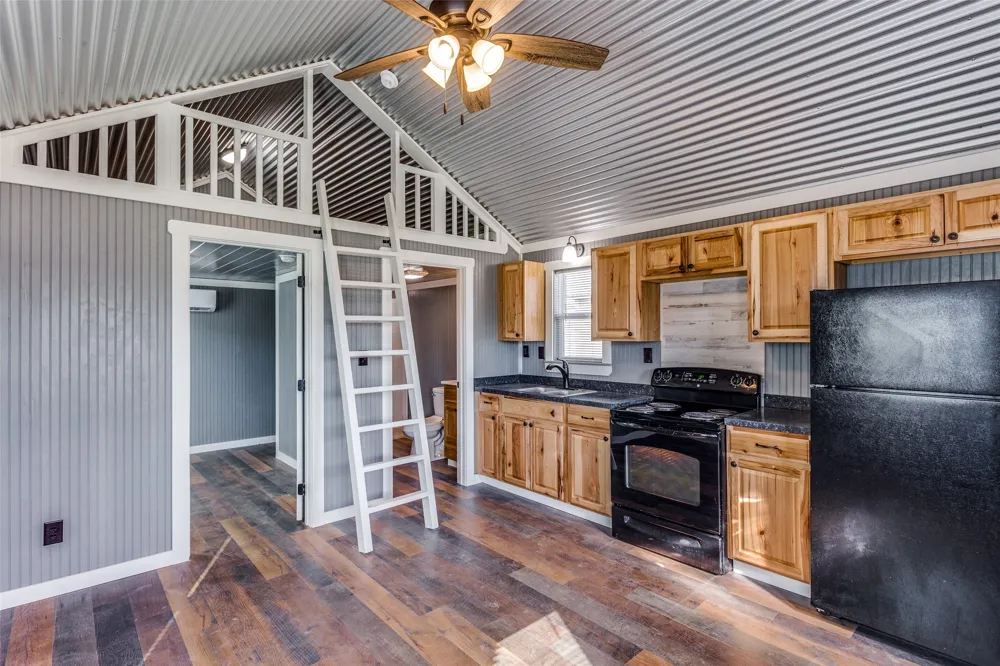 5001 Knob Hill Road #D2-D5 Azle, TX 76020