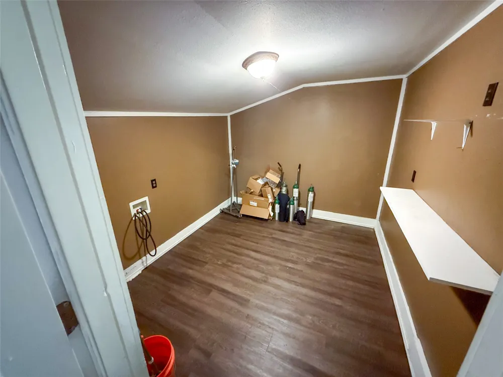 1210 Monroe Street Commerce, TX 75428