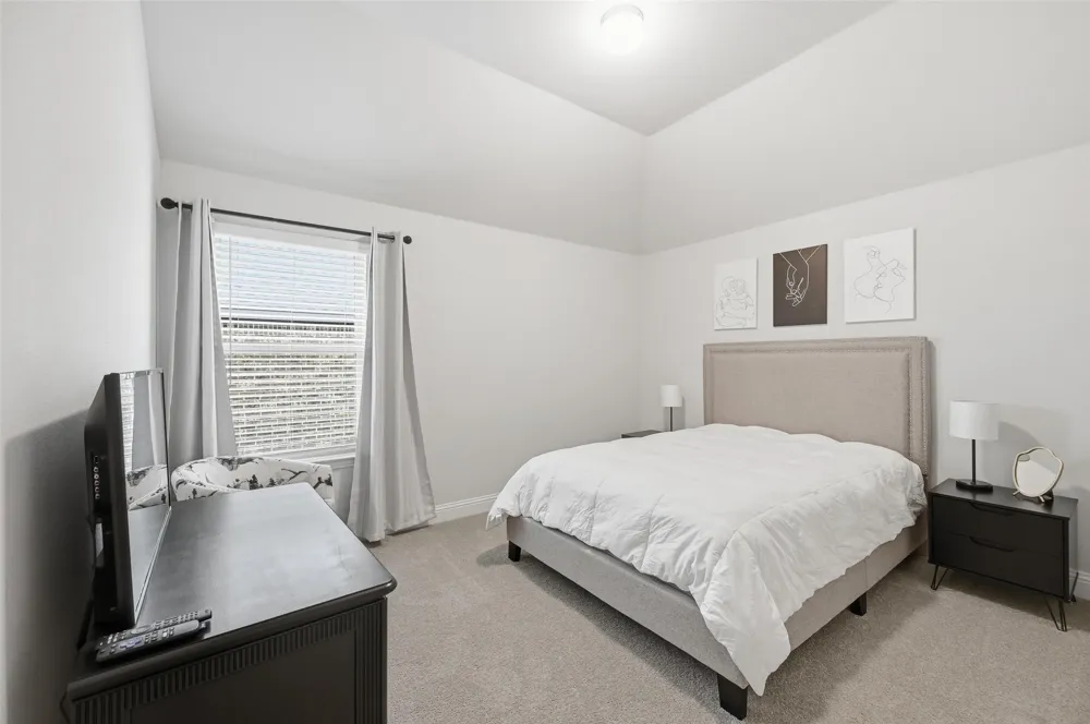 813 Comal Drive Mansfield, TX 76063