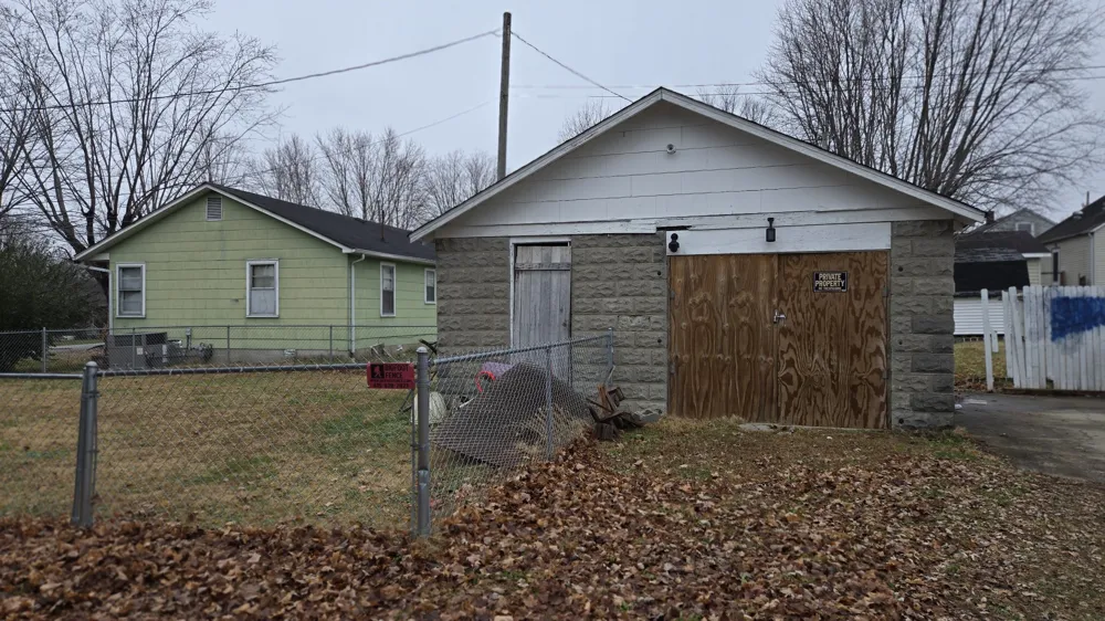 201 Walton Ave Lafayette, TN 37083
