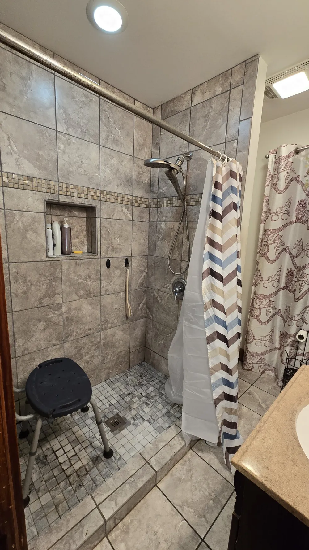 201 Walton Ave Lafayette, TN 37083