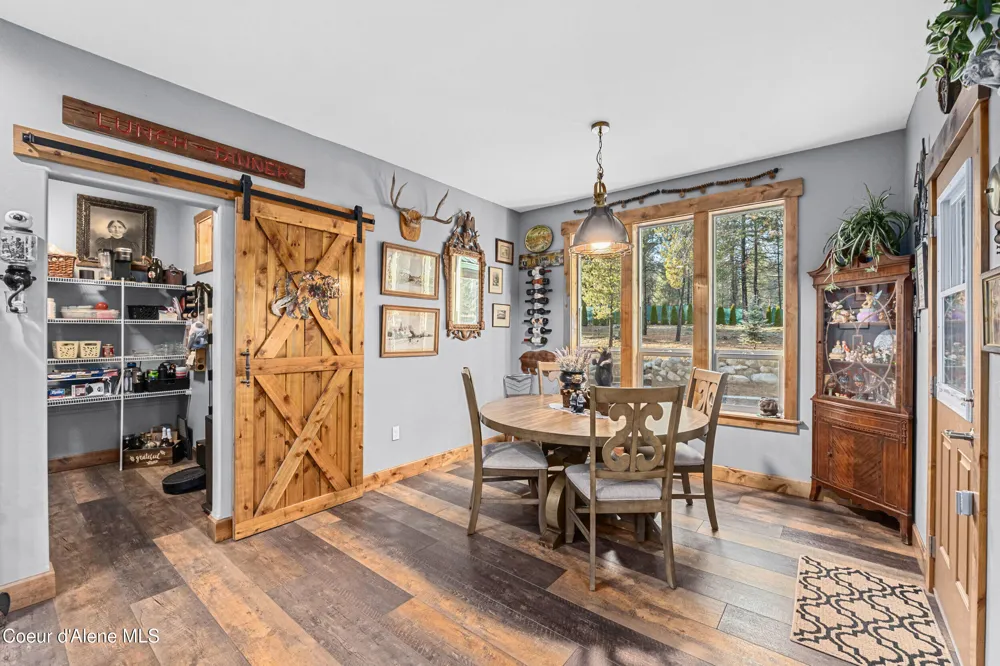 28615 Milan Road Chattaroy, WA 99003