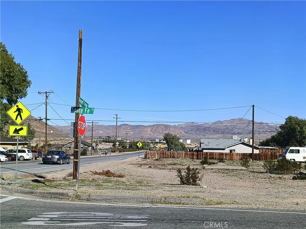 10 Santa Fe Street Daggett, CA 92327