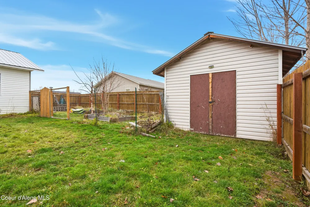 71 Schissler Lane Kootenai, ID 83840