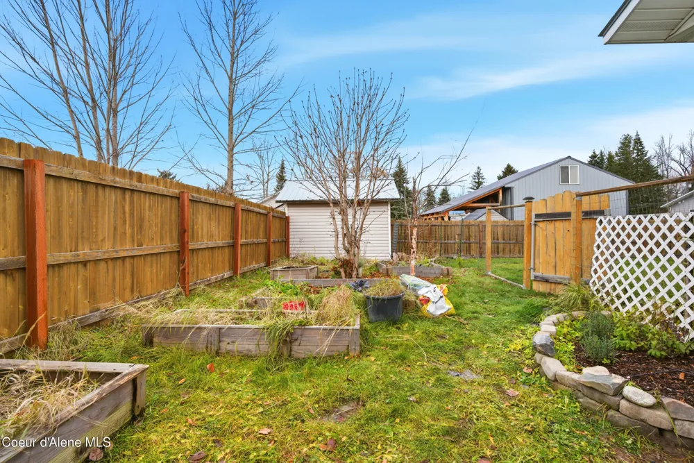 71 Schissler Lane Kootenai, ID 83840