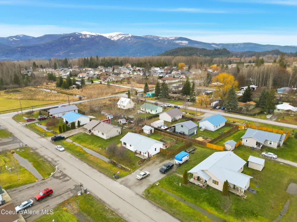 71 Schissler Lane Kootenai, ID 83840