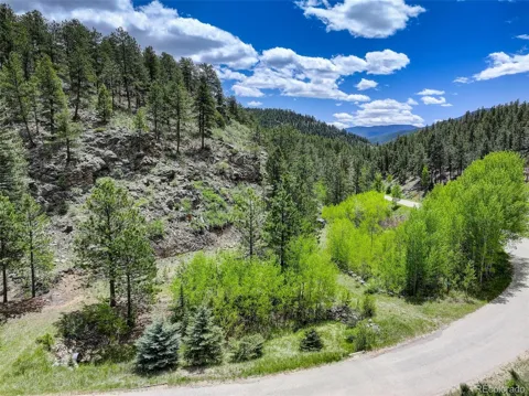 400 Crow Valley Road