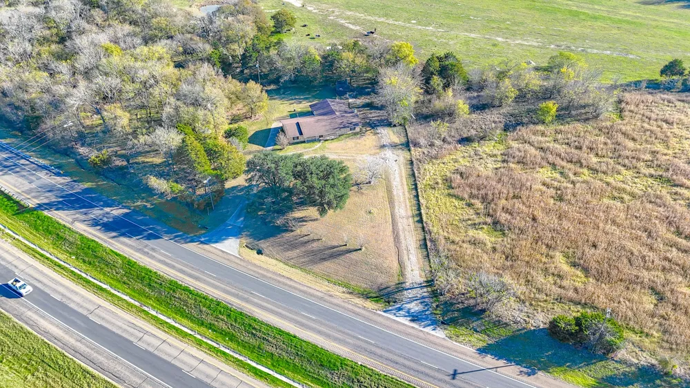 15410 E State Highway 31 Kerens, TX 75144