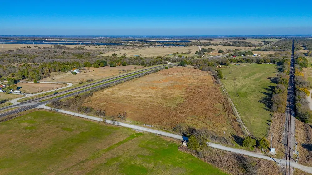 15410 E State Highway 31 Kerens, TX 75144