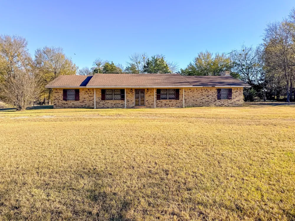 15410 E State Highway 31 Kerens, TX 75144