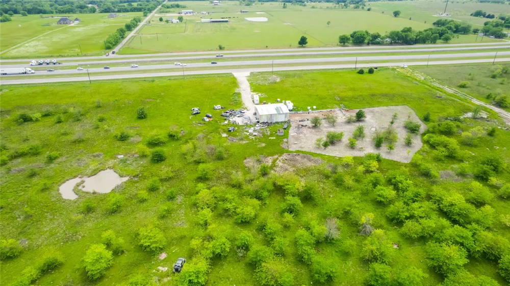 5912 E Interstate  30 Campbell, TX 75422