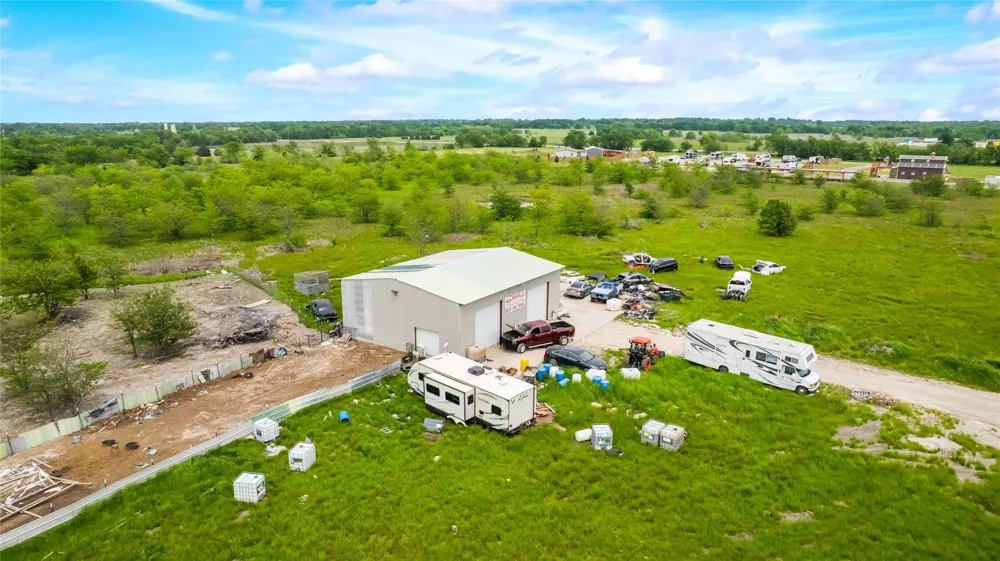 5912 E Interstate  30 Campbell, TX 75422