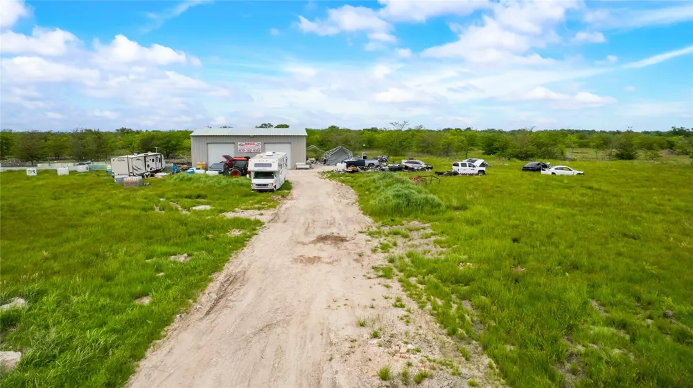 5912 E Interstate  30 Campbell, TX 75422