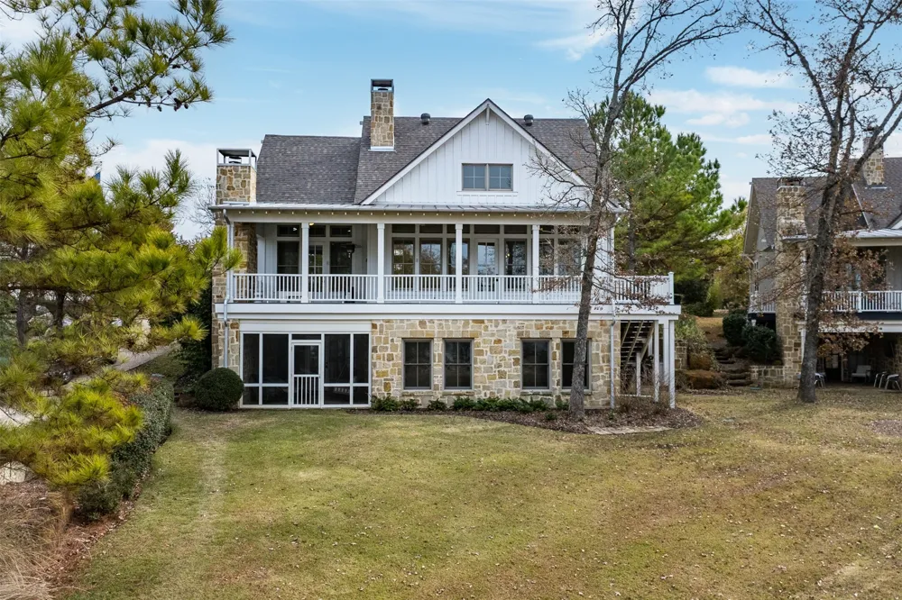 4521 W Cove Court Malakoff, TX 75148