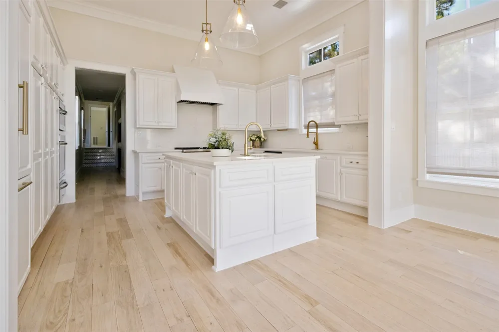 4521 W Cove Court Malakoff, TX 75148