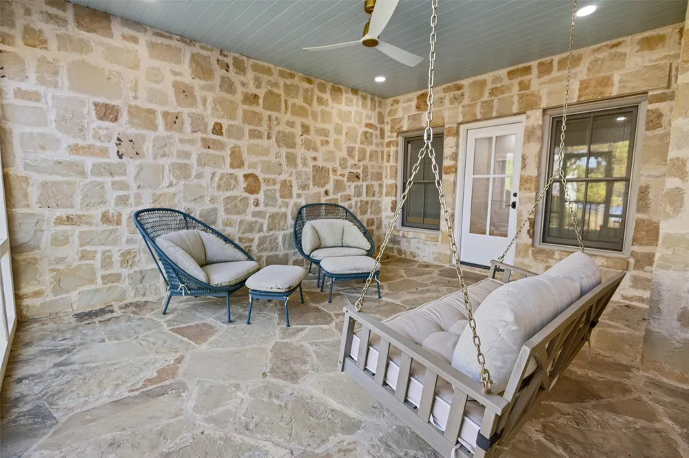 4521 W Cove Court Malakoff, TX 75148