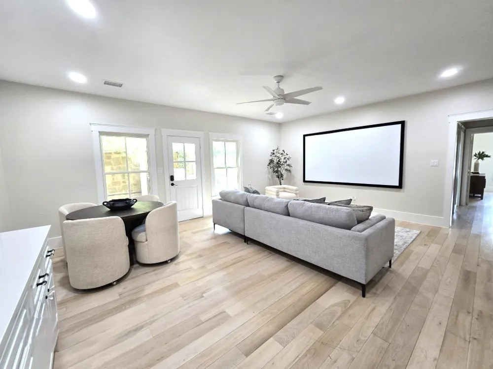 4521 W Cove Court Malakoff, TX 75148