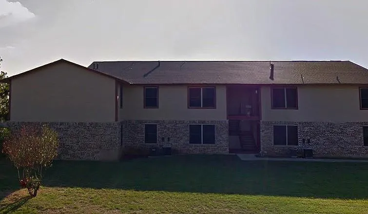 513 Pecan Creek Trail Valley View, TX 76272