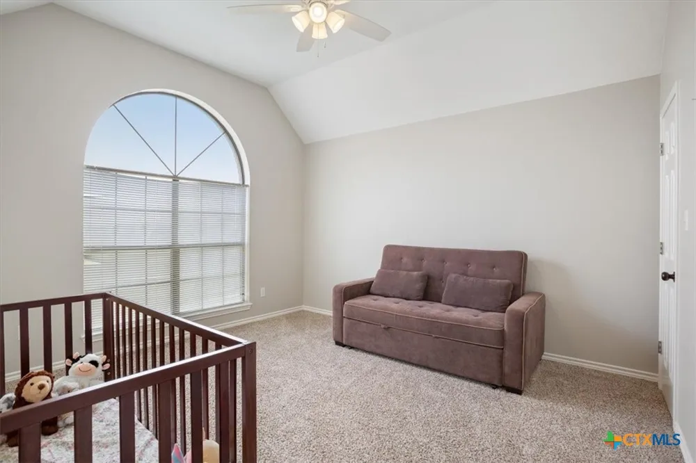 8600 Five Wells Road Rogers, TX 76569