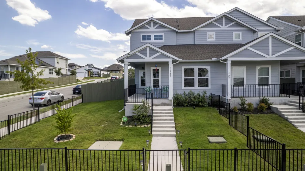 16722 Sonoma Breeze Drive Manor, TX 78653